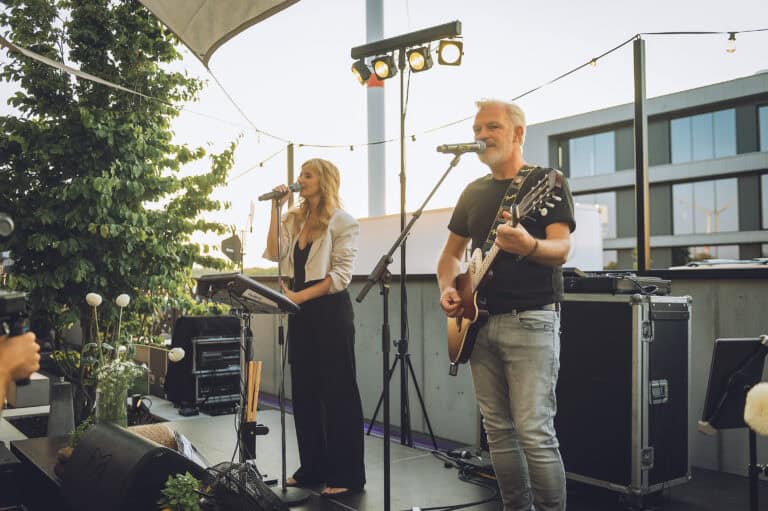 Outdoor spaces - DD2 Garden met optreden